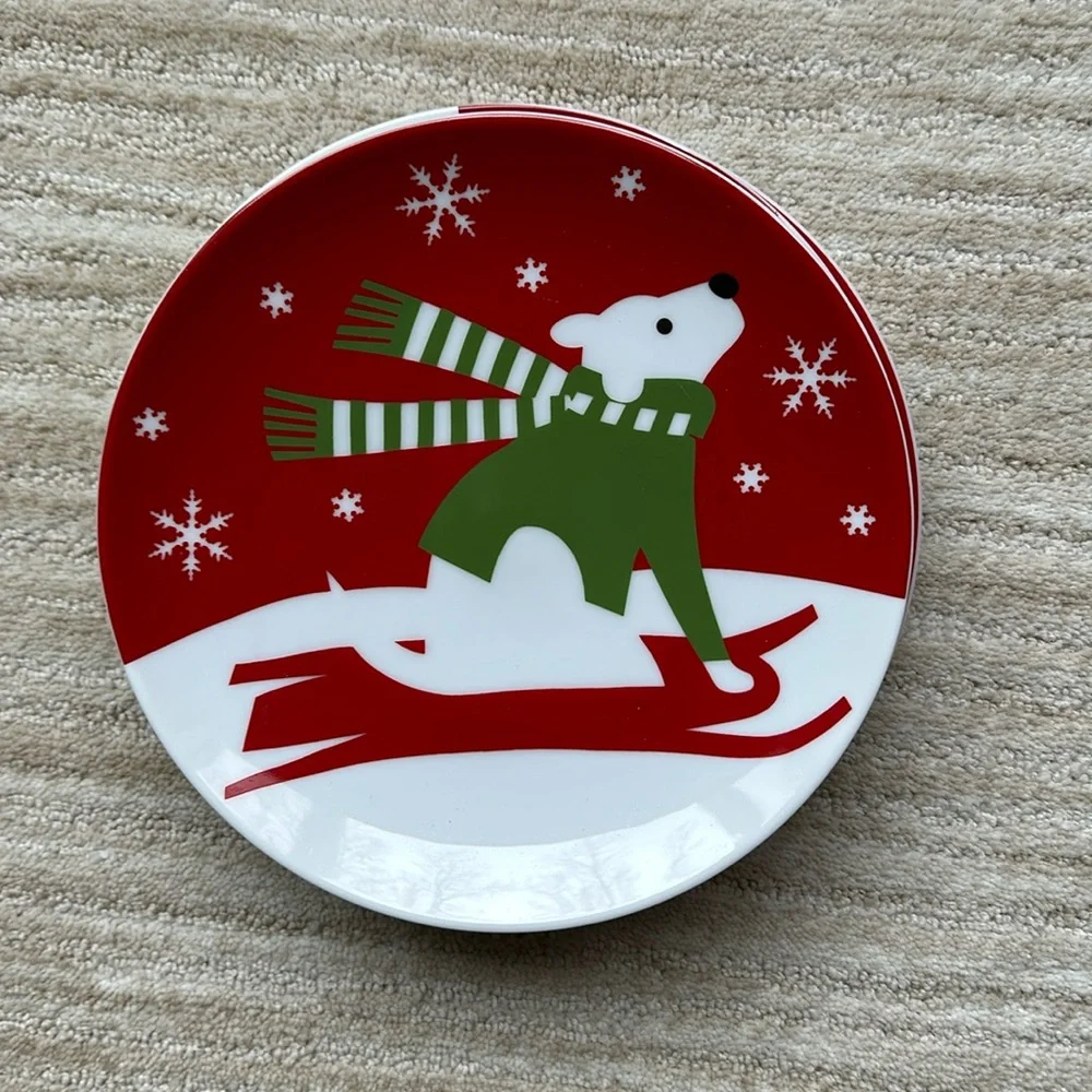 NWT Crate & Barrel Snow Pup Christmas Salad/Dessert Appetizer Plates - Set of 4